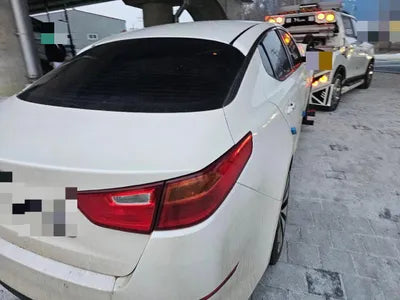 2015 Kia K5 KNAGN418BFA589973 VIN:KNAGN418BFA589973