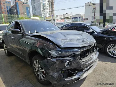 2017 Maserati Levante VIN: