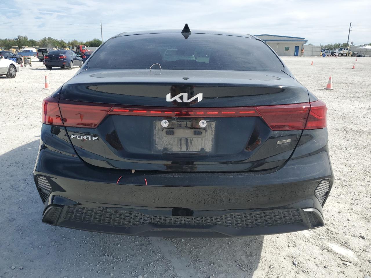 2023 KIA FORTE LX VIN:3KPF24AD5PE640994
