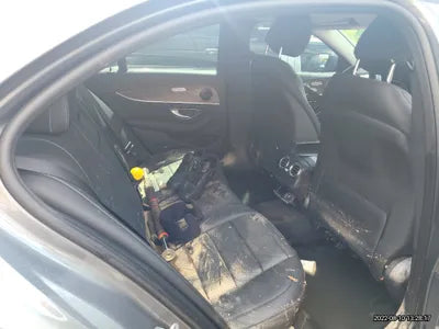 2018 Mercedes-Benz E 300 VIN: