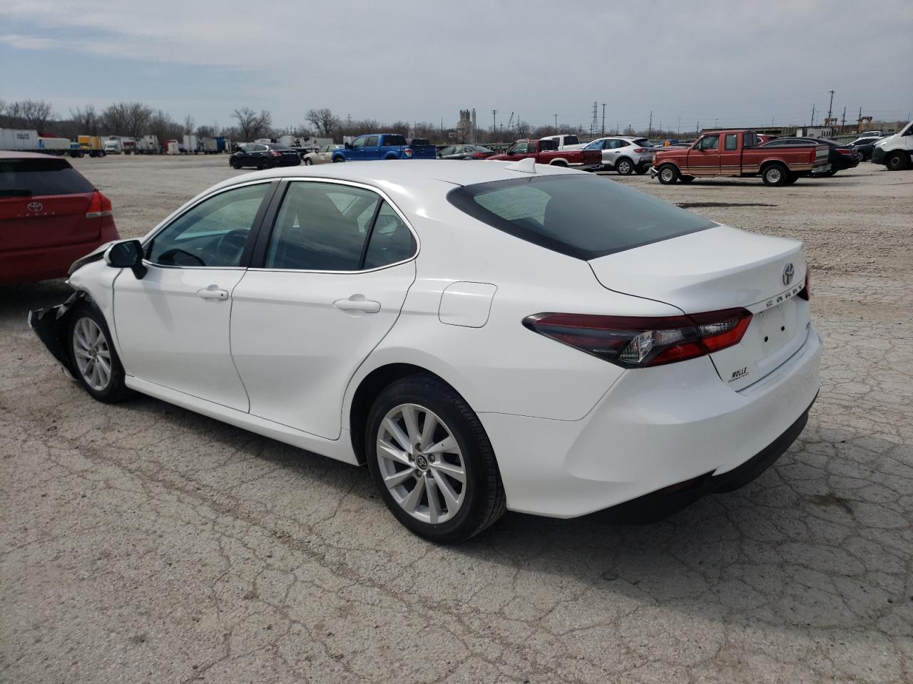 2022 TOYOTA CAMRY LE VIN:4T1C11AK5NU047715