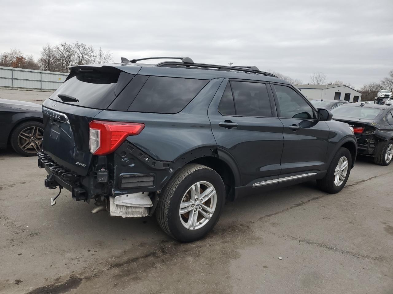 2022 FORD EXPLORER XLT VIN:1FMSK8DH6NGC09822