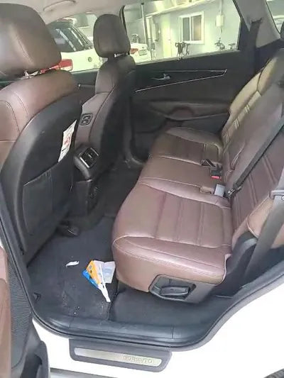 2017 Kia Sorento KNAPH81ABHA377346 VIN:KNAPH81ABHA377346