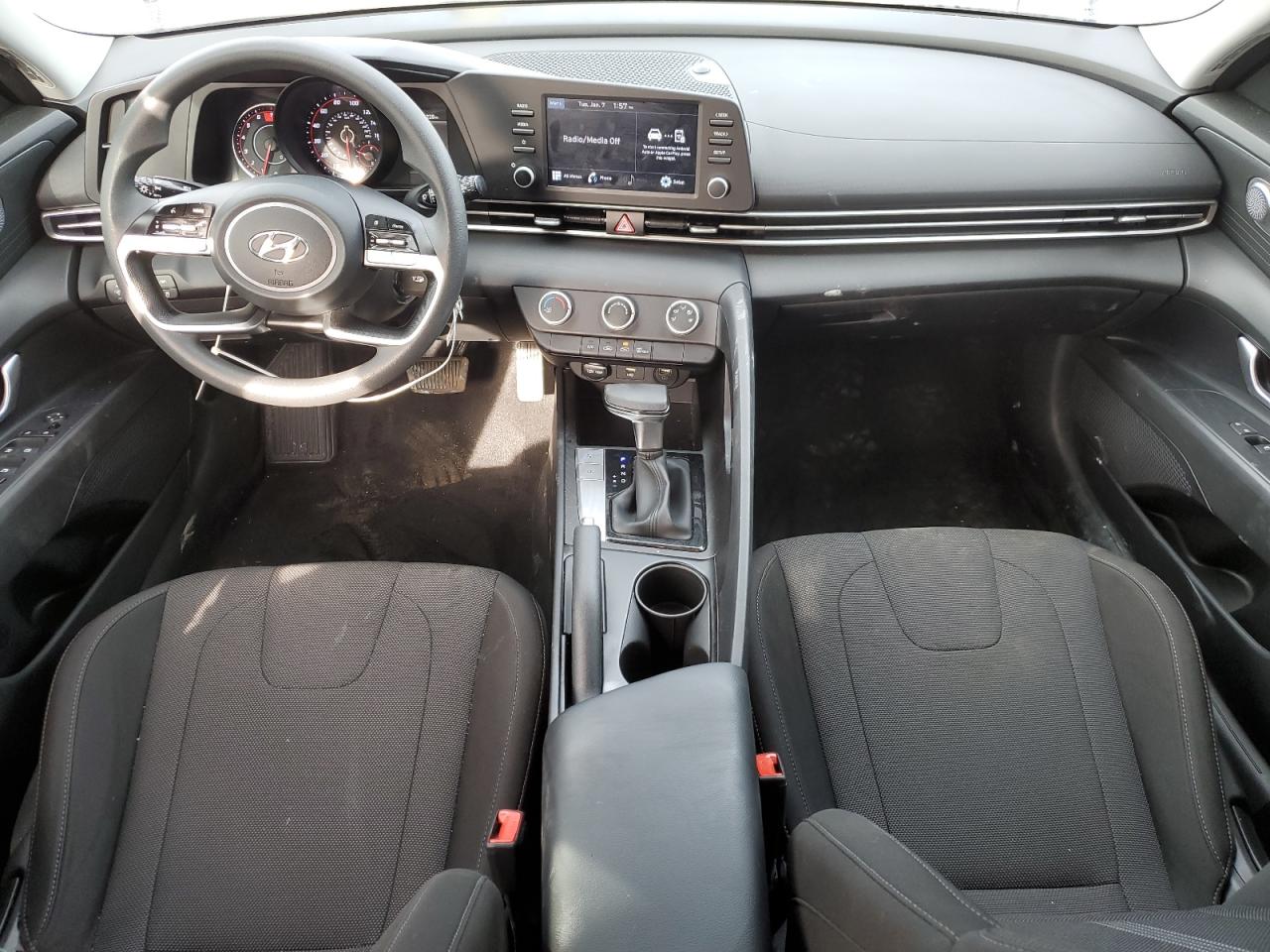 2023 HYUNDAI ELANTRA SE VIN:KMHLL4DG7RU845108