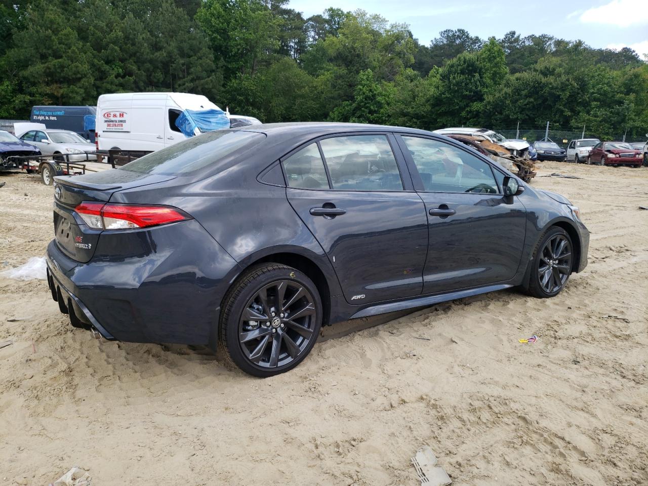 2024 TOYOTA COROLLA LE VIN:JTDBDMHE8R3009884