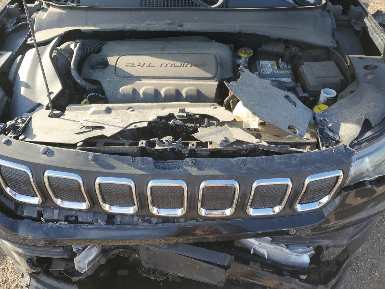 2022 JEEP COMPASS LATITUDE LUX VIN:3C4NJDFBXNT203149