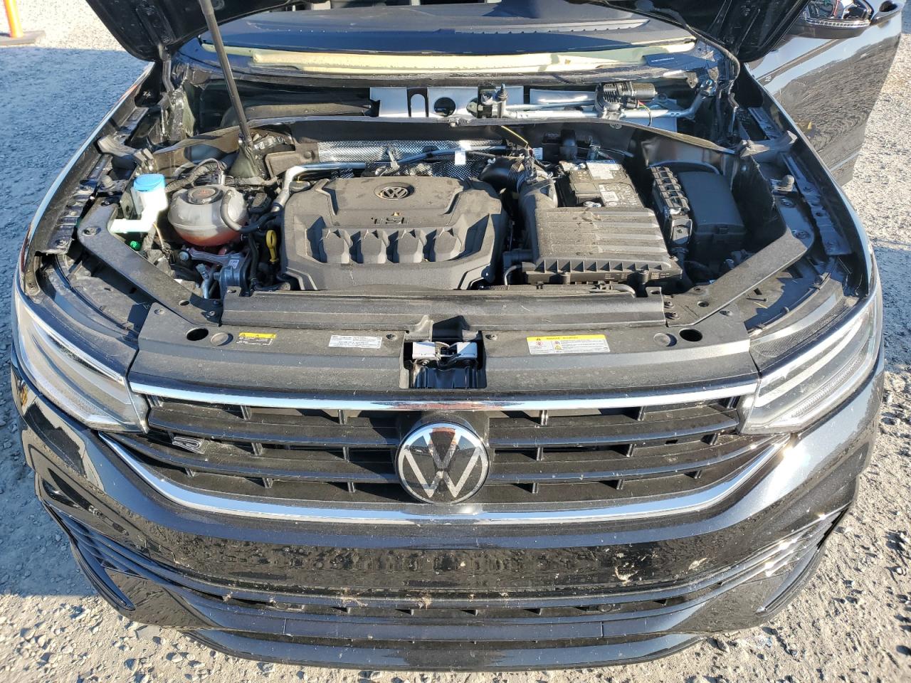 2024 VOLKSWAGEN TIGUAN SE R-LINE BLACK VIN:3VV8B7AX8RM004360