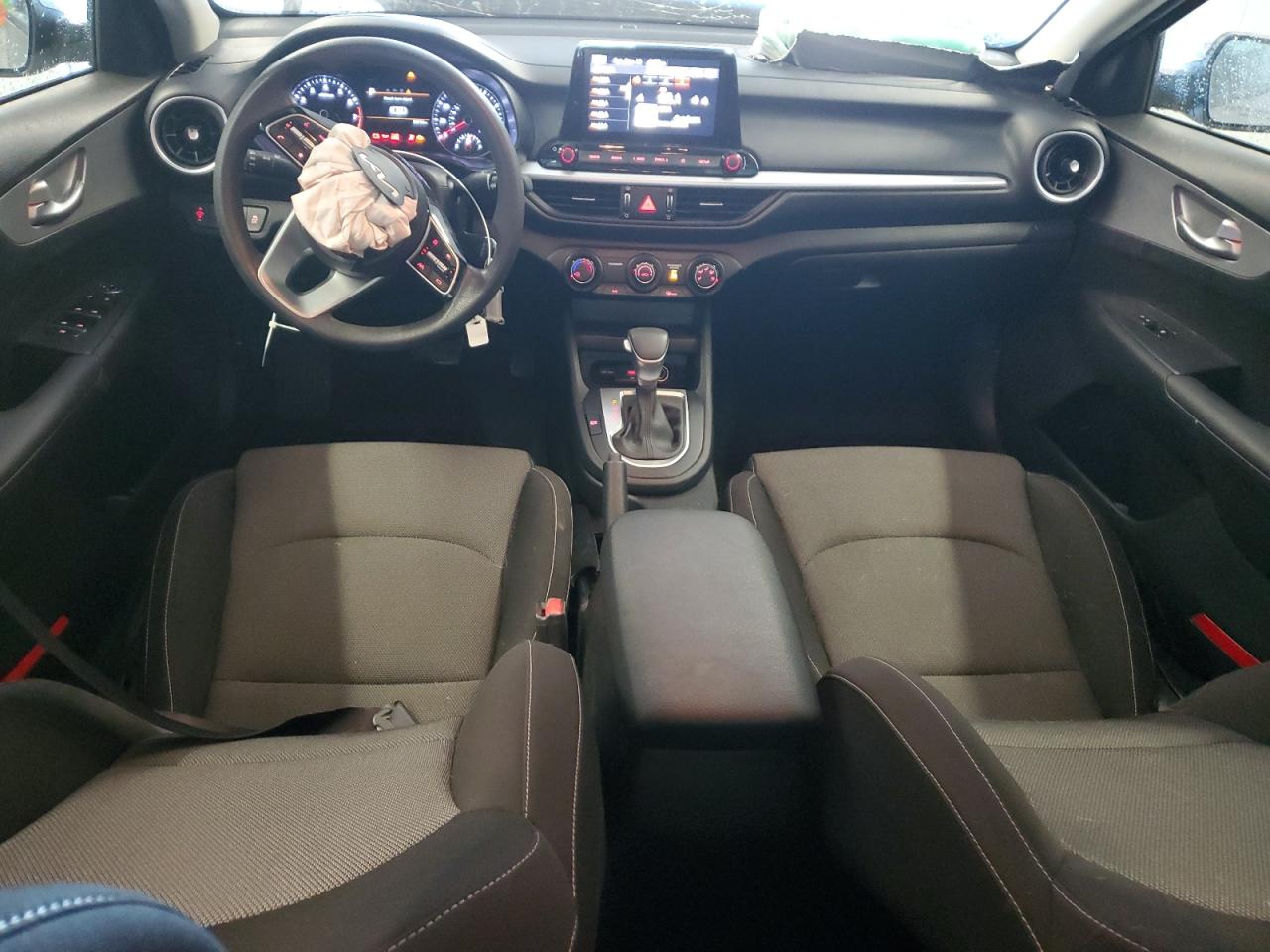 2023 KIA FORTE LX VIN:3KPF24AD7PE627115