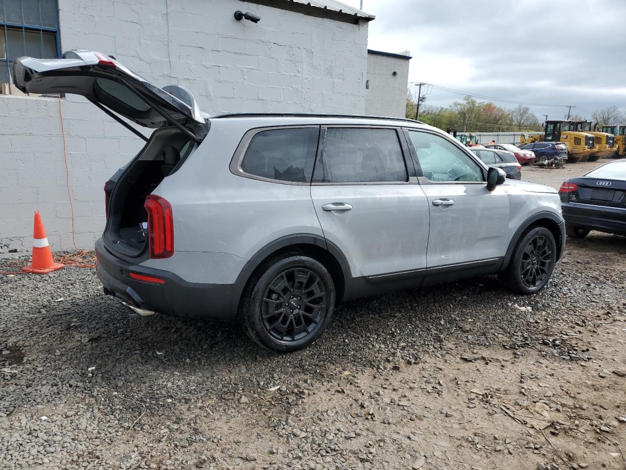 2022 KIA TELLURIDE EX VIN:5XYP3DHC8NG309454