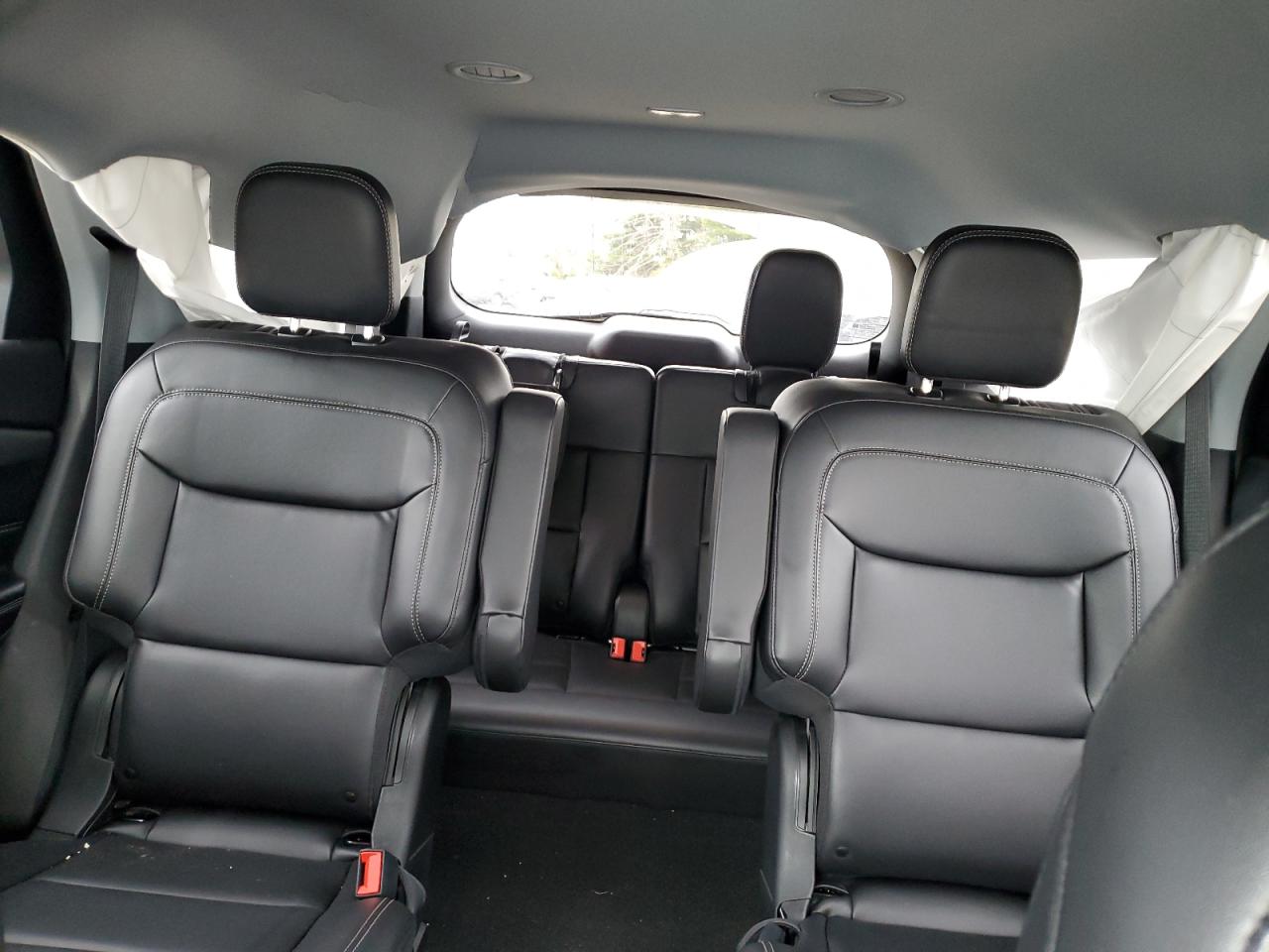 2022 FORD EXPLORER XLT VIN:1FMSK8DH3NGA30279
