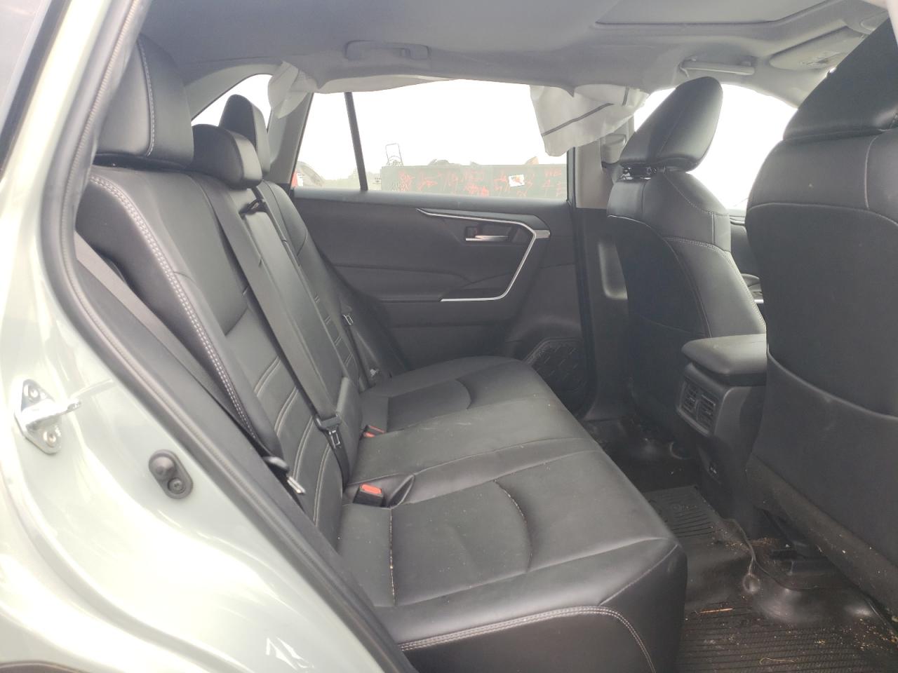 2022 TOYOTA RAV4 XLE PREMIUM VIN:2T3C1RFVXNW215017