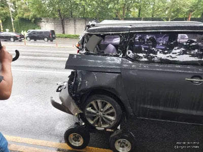 2017 Kia Carnival VIN: