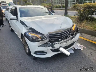 2016 Mercedes-Benz E 300 WDDHF5FB9GB305752 VIN:WDDHF5FB9GB305752