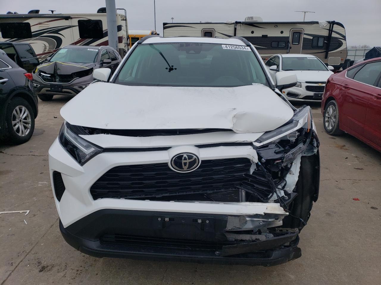 2022 TOYOTA RAV4 XLE VIN:2T3P1RFV5NC313018