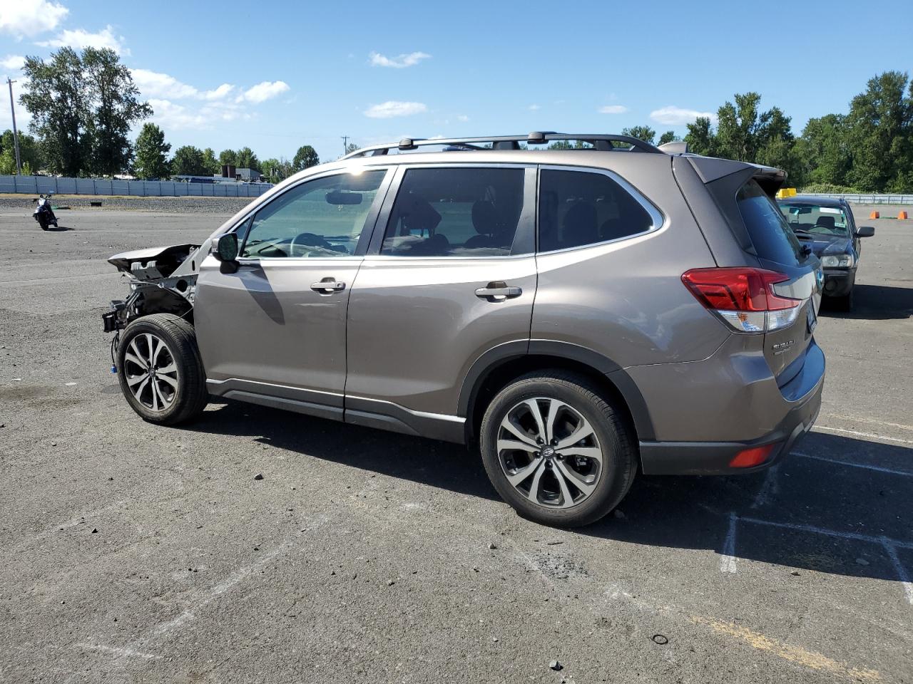 2022 SUBARU FORESTER LIMITED VIN:JF2SKAPC9NH470143