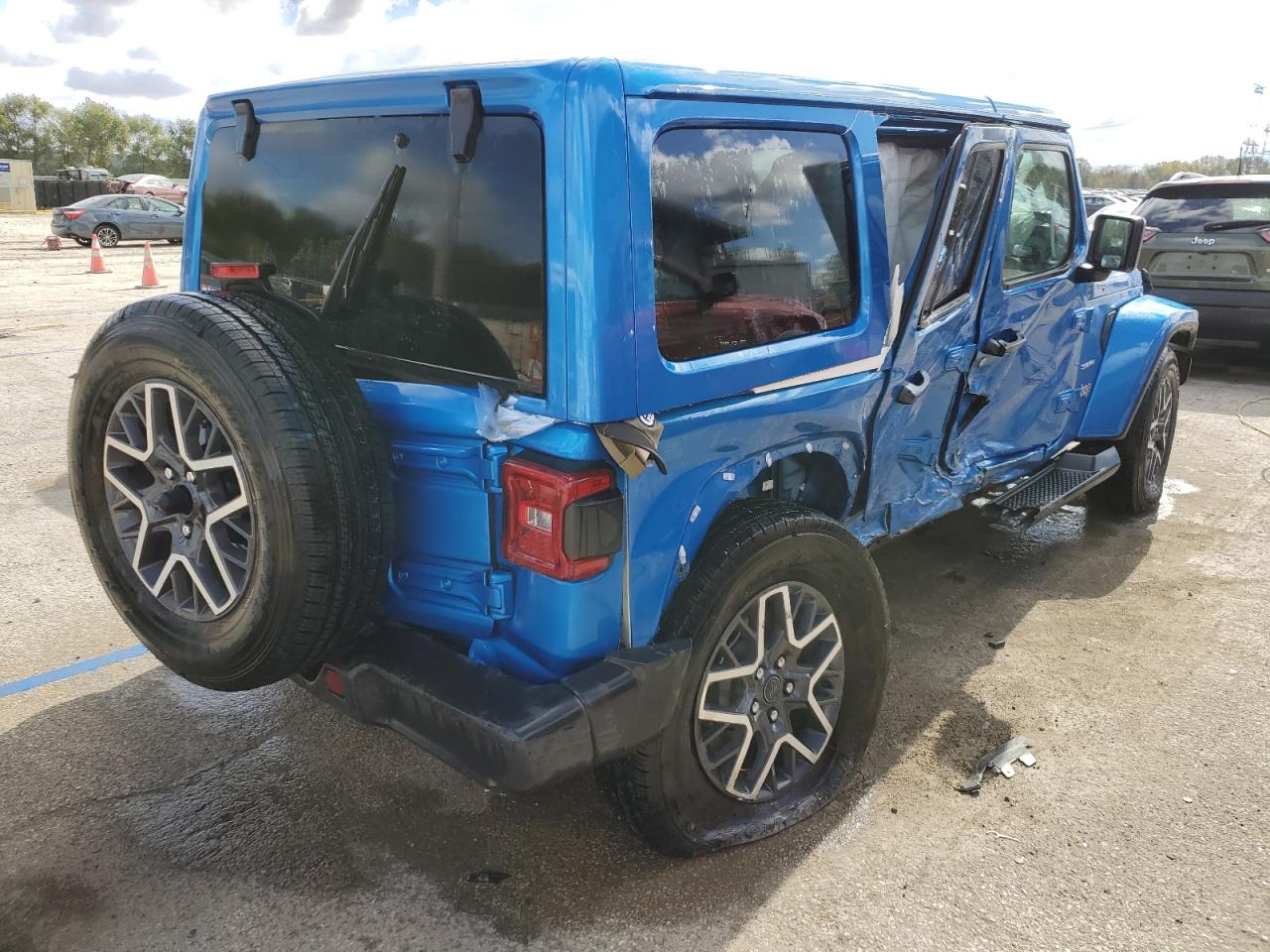 2024 JEEP WRANGLER SAHARA VIN:1C4PJXEGXRW237714