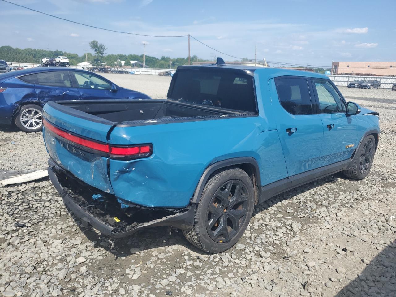 2023 RIVIAN R1T ADVENTURE VIN:7FCTGAAA5PN017910