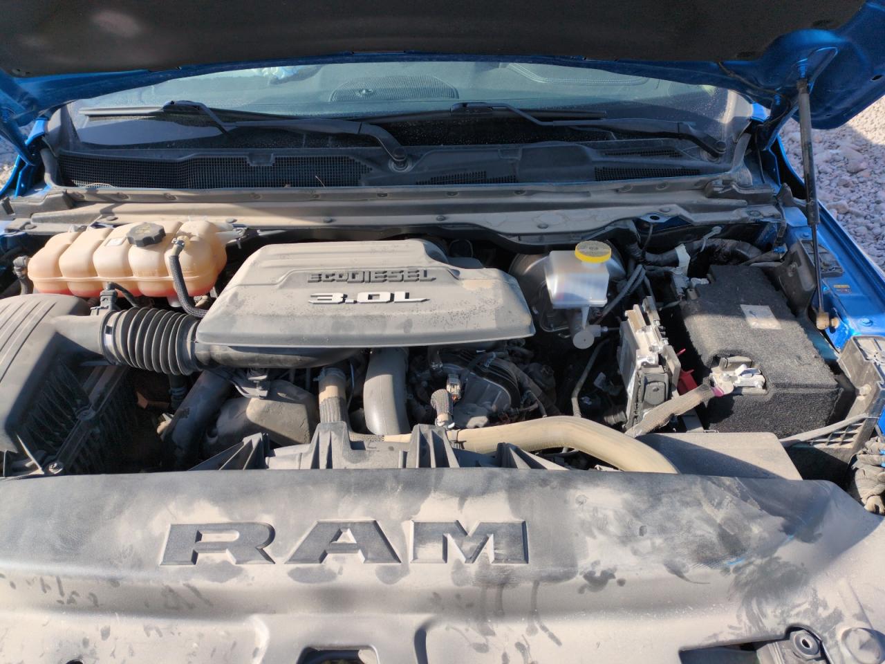 2022 RAM 1500 LARAMIE VIN:1C6SRFJM3NN319185