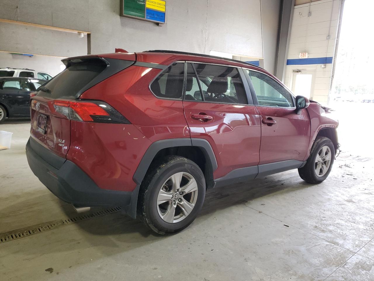 2023 TOYOTA RAV4 XLE VIN:2T3P1RFV8PW378298