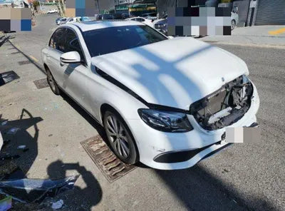 2016 Mercedes-Benz E 220 VIN: