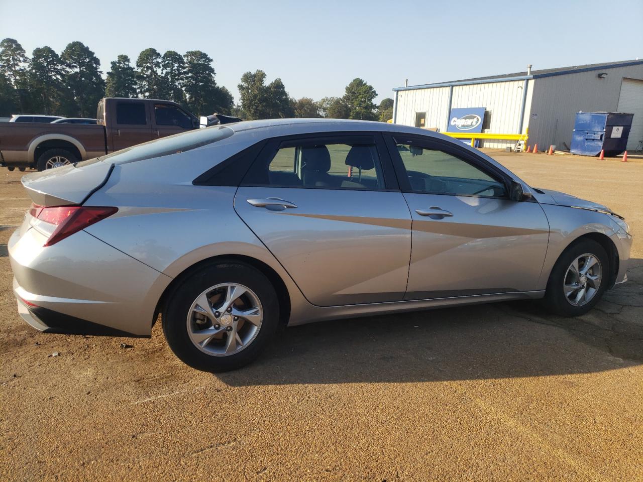 2023 HYUNDAI ELANTRA SE VIN:5NPLL4AG2PH117177
