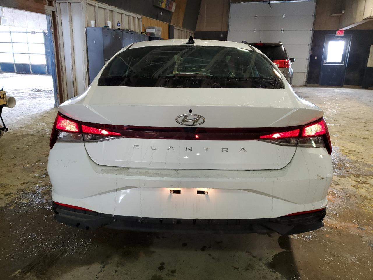 2023 HYUNDAI ELANTRA SEL VIN:5NPLM4AGXPH095457