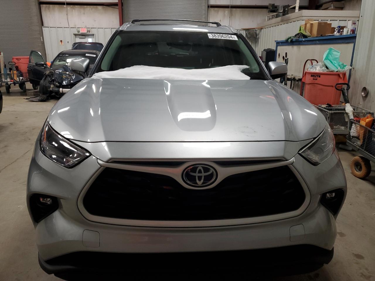 2022 TOYOTA HIGHLANDER XLE VIN:5TDGZRAH6NS133959