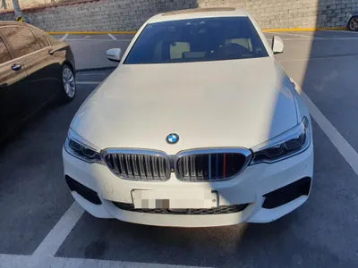2019 BMW 530 VIN:
