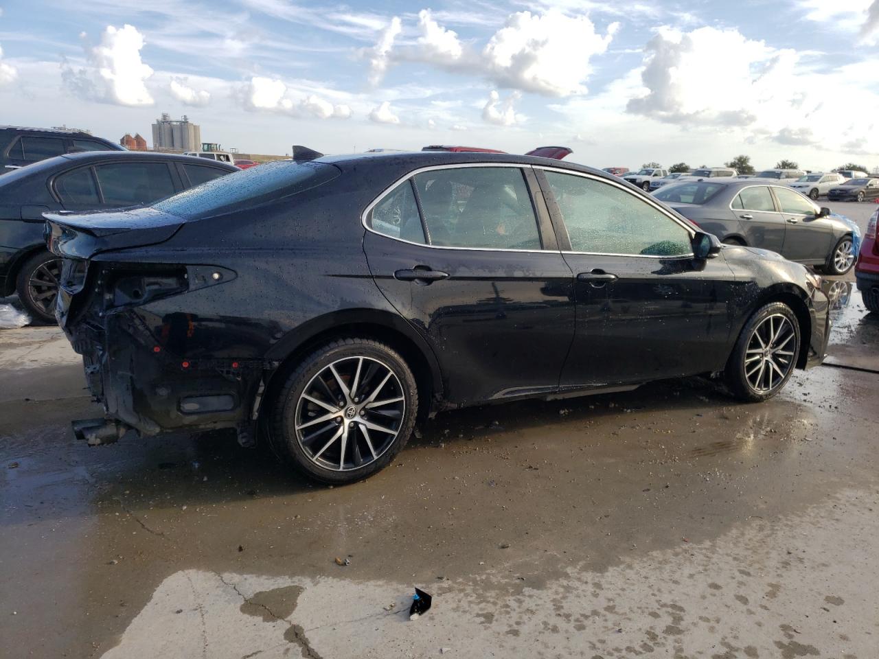 2022 TOYOTA CAMRY SE VIN:4T1G11AK4NU030406