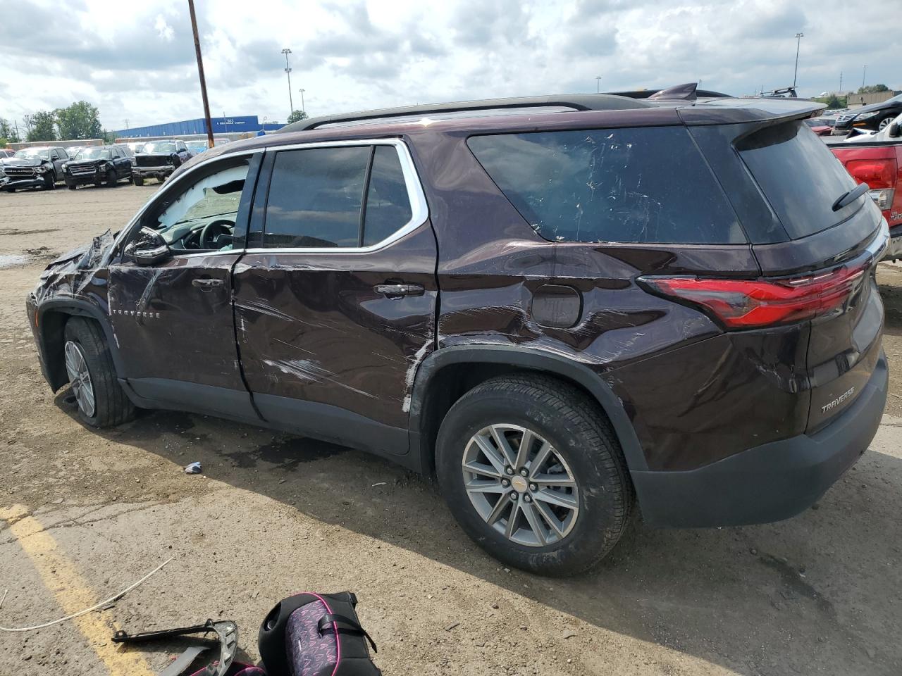 2023 CHEVROLET TRAVERSE LT VIN:1GNERGKW5PJ113749