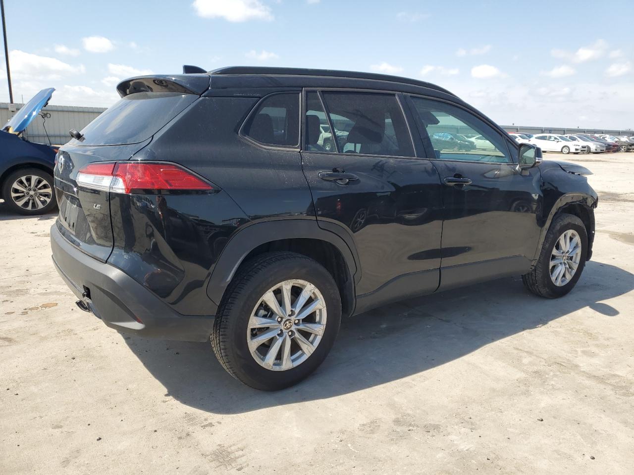 2022 TOYOTA COROLLA CROSS LE VIN:7MUCAAAG7NV031266