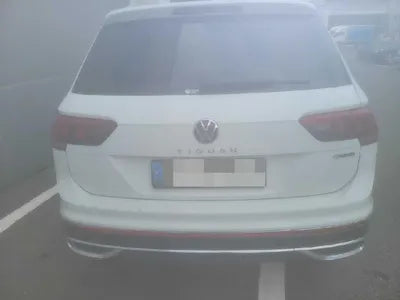 2021 Volkswagen Tiguan VIN: