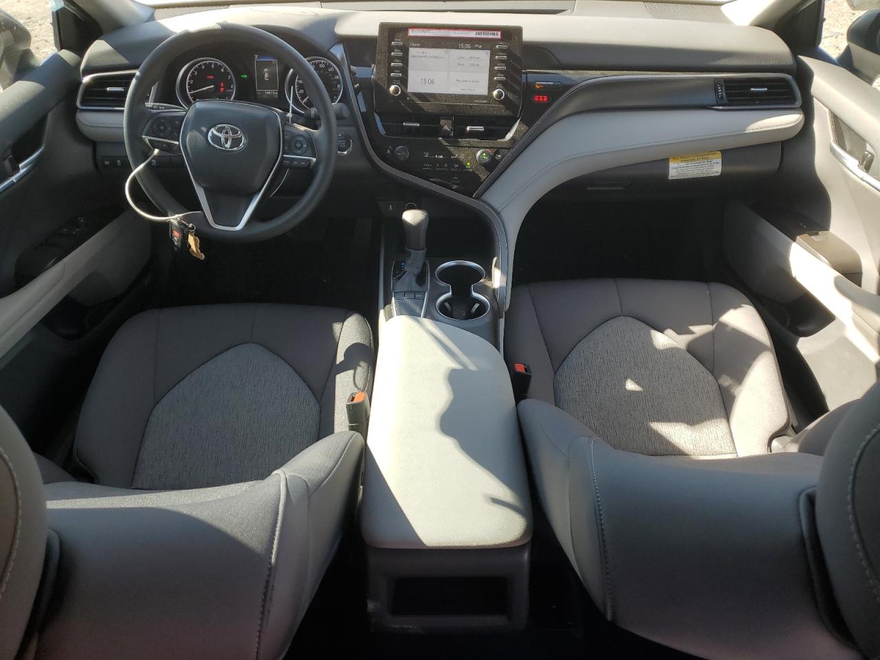 2024 TOYOTA CAMRY LE VIN:4T1R11AK9RU882913
