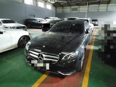 2017 Mercedes-Benz E 200 WDDZF4CB8JA328486 VIN:WDDZF4CB8JA328486