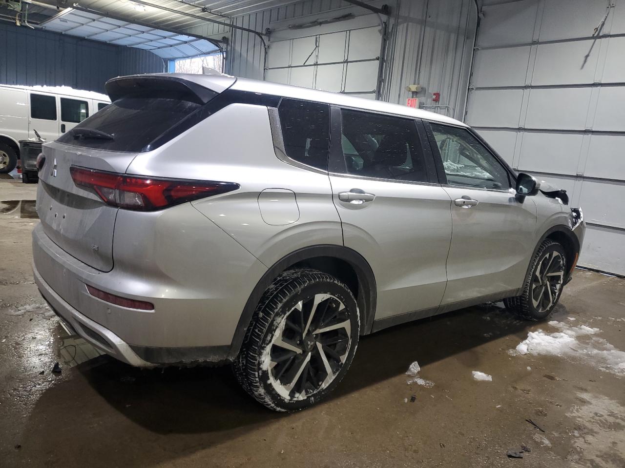 2023 MITSUBISHI OUTLANDER SE VIN:JA4J4UA86PZ017051