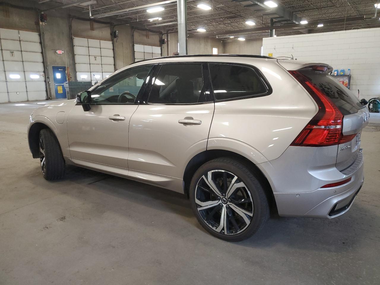 2024 VOLVO XC60 ULTIMATE VIN:YV4H60DM1R1841800