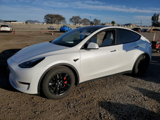 2023 TESLA MODEL Y  VIN:7SAYGDEF0PF702093