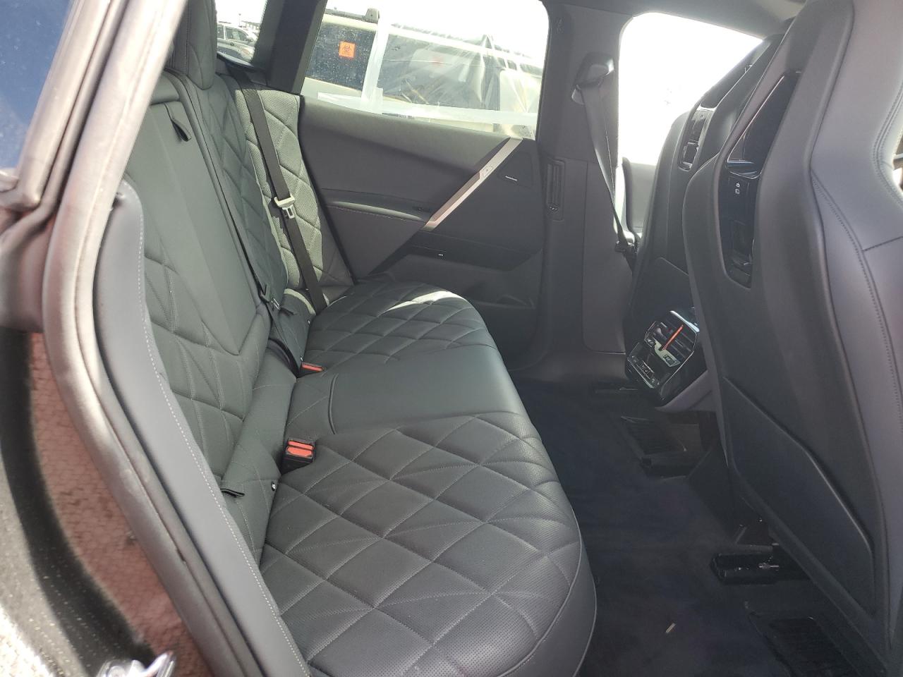 2024 BMW IX XDRIVE50 VIN:WB523CF09RCN22366