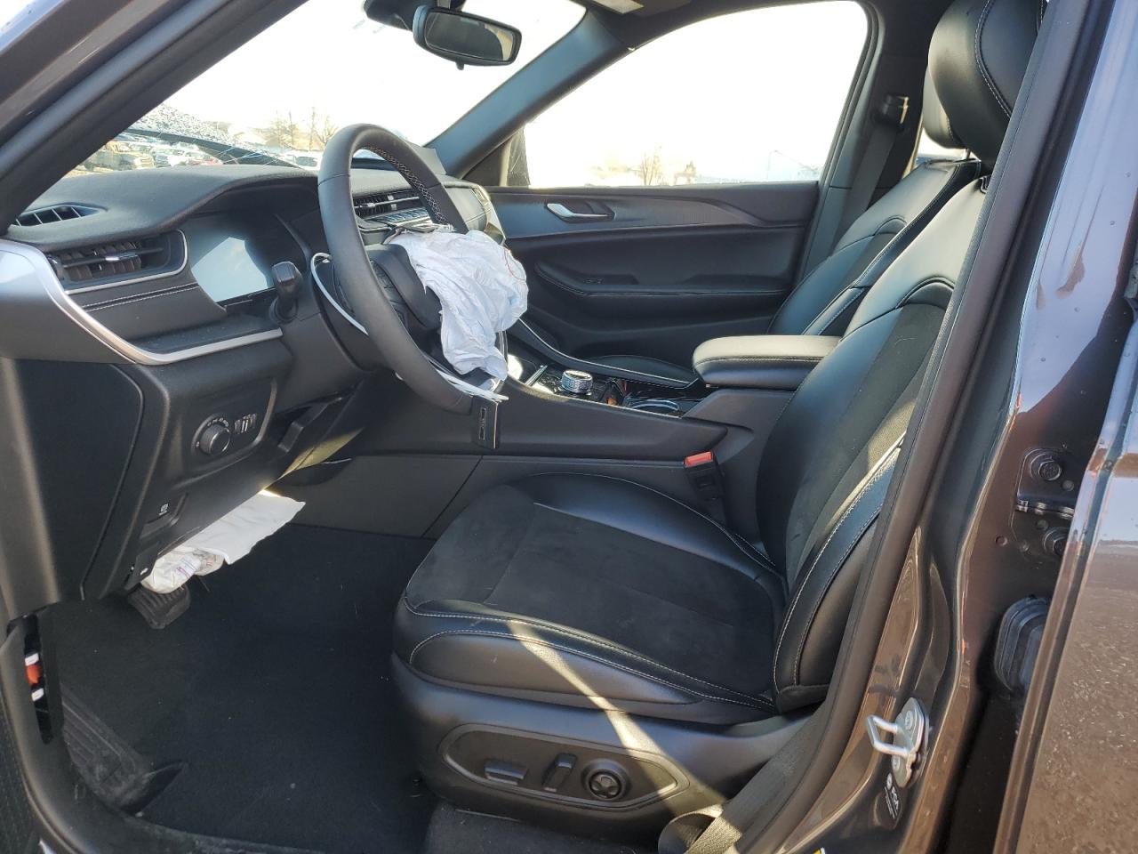 2023 JEEP GRAND CHEROKEE LAREDO VIN:1C4RJHAG0P8851788