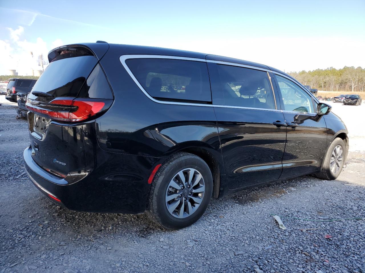 2022 CHRYSLER PACIFICA HYBRID TOURING L VIN:2C4RC1L72NR216037