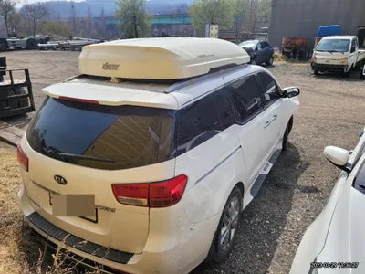 2017 Kia Carnival VIN: