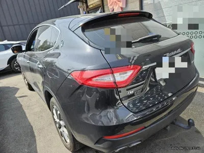 2017 Maserati Levante VIN: