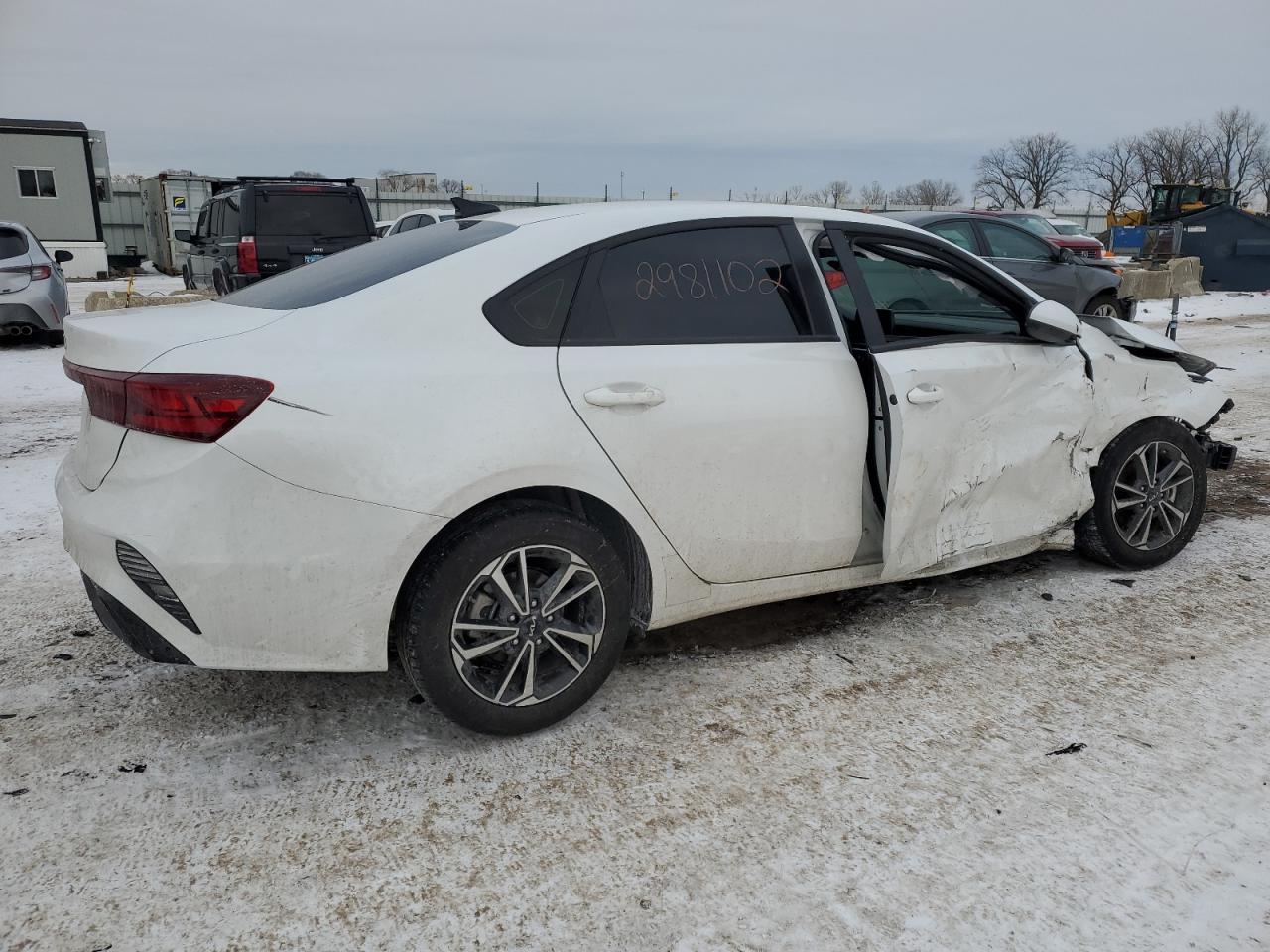 2024 KIA FORTE LX VIN:3KPF24AD4RE811320