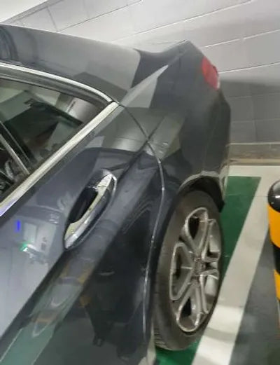 2015 Mercedes-Benz E 250 VIN: