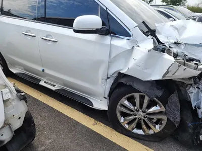 2017 Kia Carnival VIN: