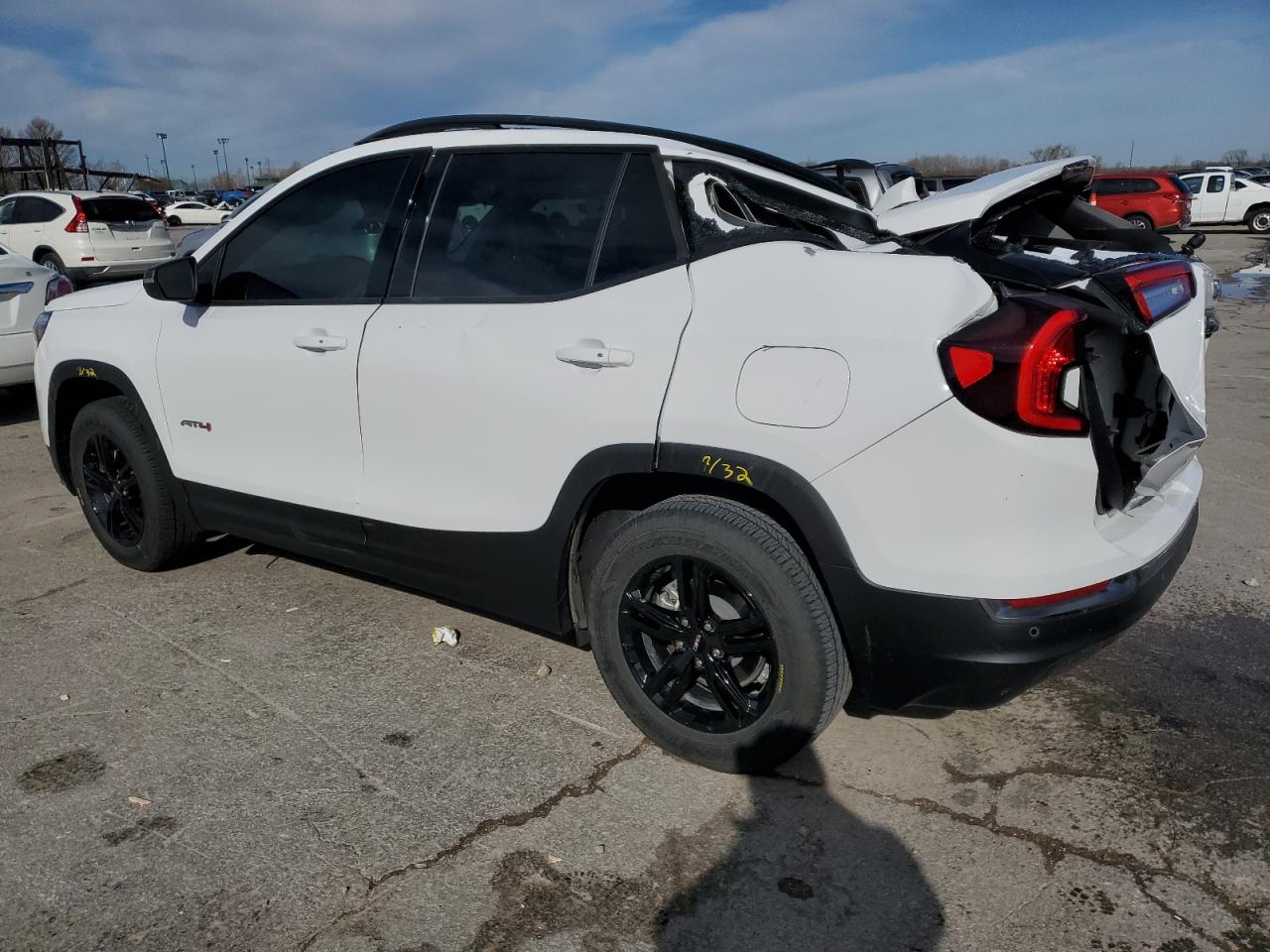 2024 GMC TERRAIN AT4 VIN:3GKALYEG2RL196737