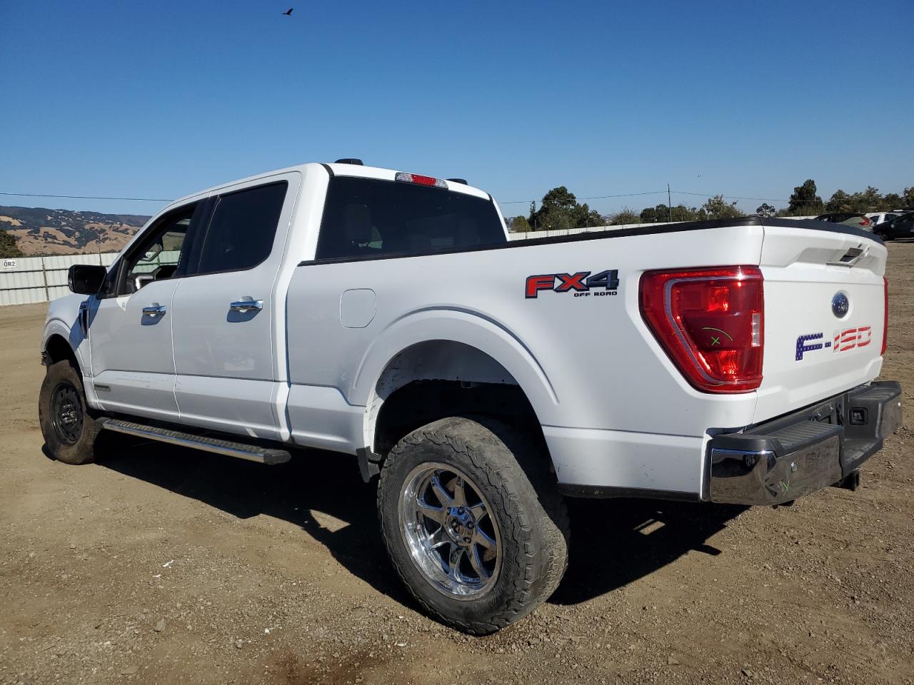 2023 FORD F150 SUPERCREW VIN:1FTFW1ED3PFA33933