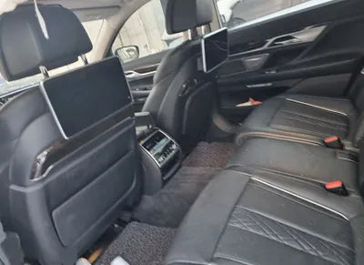 2016 BMW 740 WBA7E4100GGU98687 VIN:WBA7E4100GGU98687