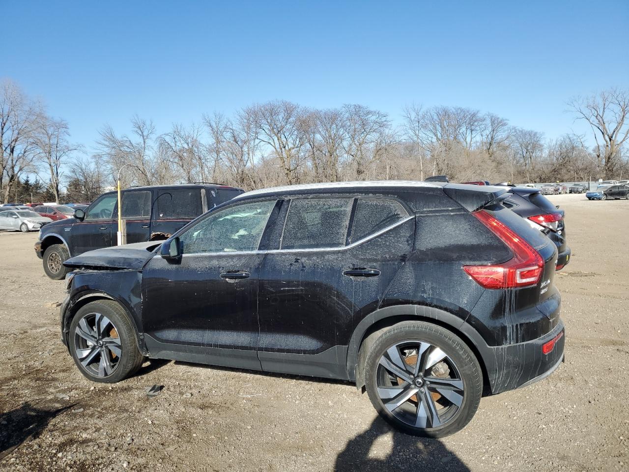 2023 VOLVO XC40 ULTIMATE VIN:YV4L12UA2P2018231