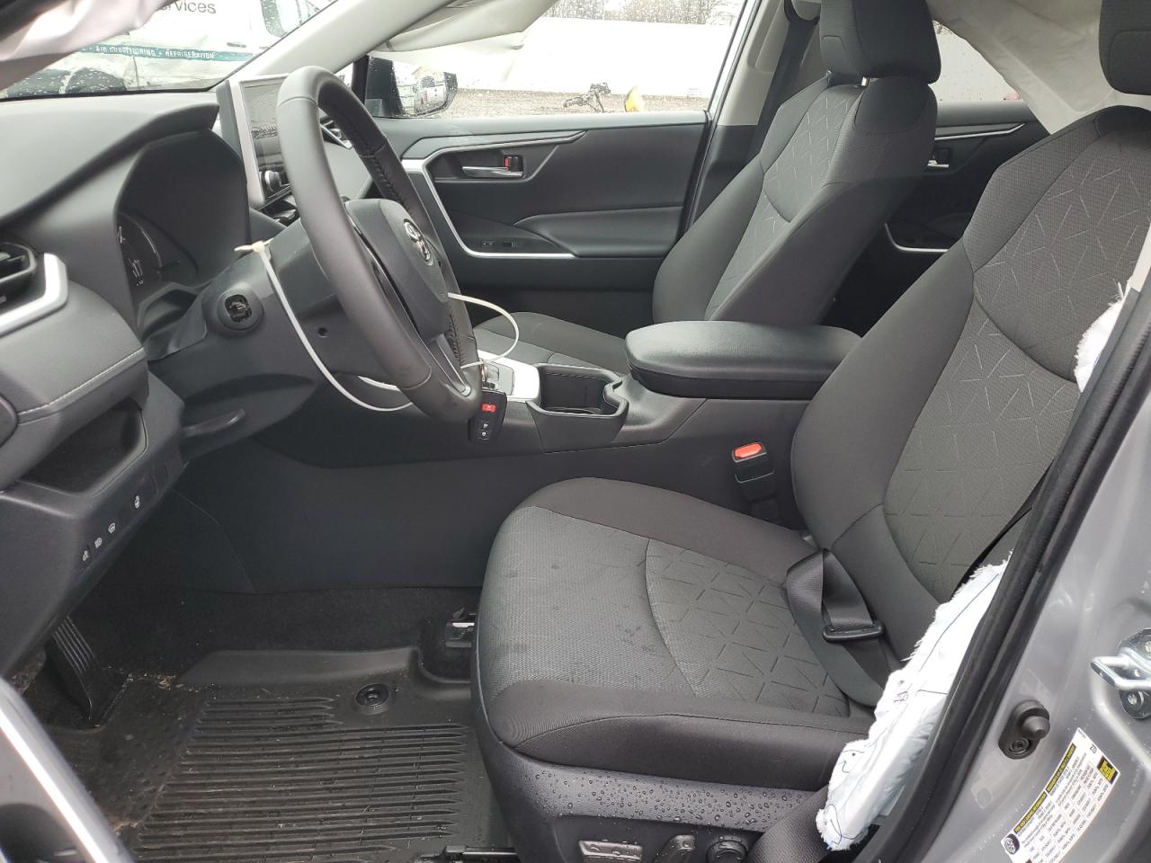 2024 TOYOTA RAV4 XLE VIN:2T3P1RFV0RW462621
